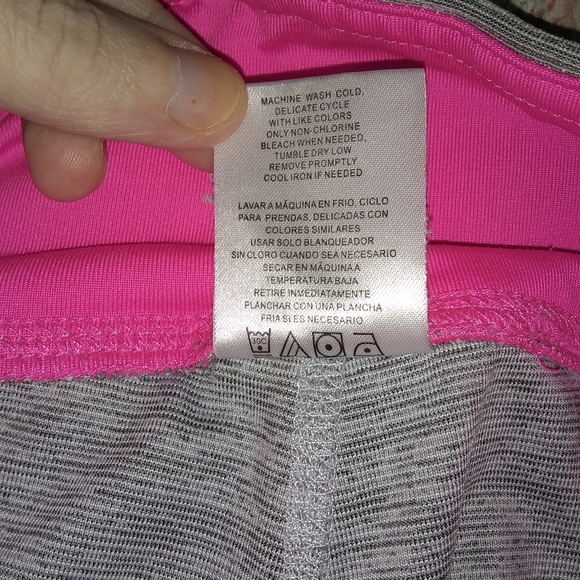 💕3/25💕Tropical kids summer capris - Picture 7 of 7